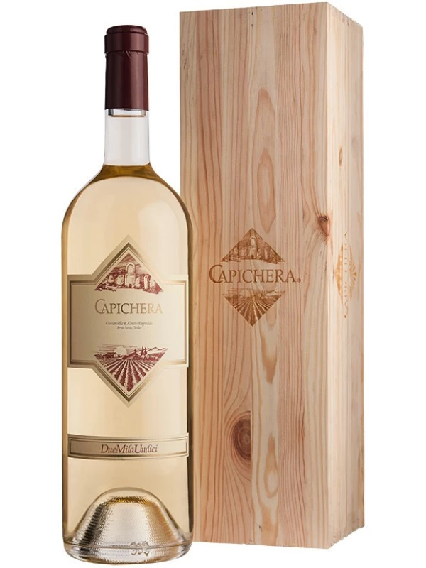 Capichera Classico, Isola dei Nuraghi IGT wooden box