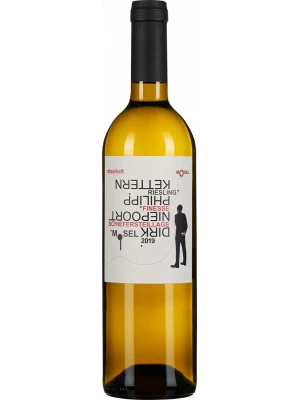 Вино Fio Weine, Ratzelhaft Riesling 2019, 0.75 л