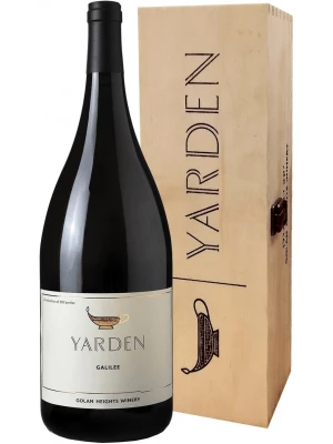 Вино Golan Heights, Yarden Pinot Noir, gift box 2017, 1.5 л