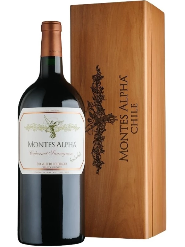 Montes, Alpha Cabernet Sauvignon, wooden box
