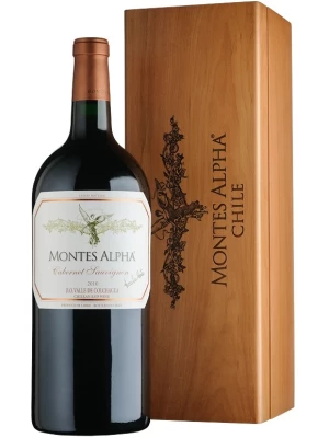 Вино Montes, Alpha Cabernet Sauvignon, wooden box 2011, 1.5 л