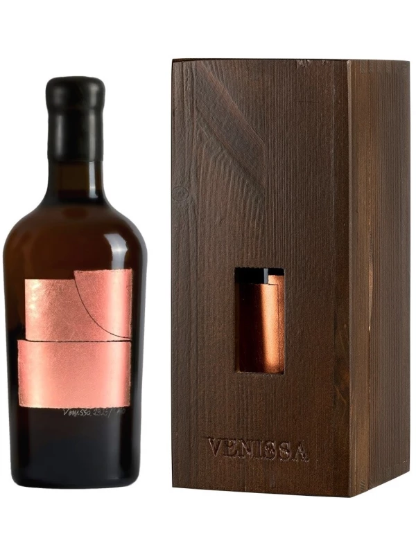 Venissa Rosso, wooden box