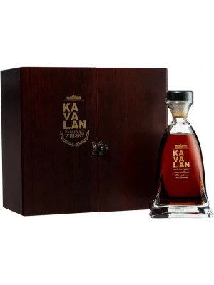 Виски Kavalan, Solist Amontillado Sherry Cask (57,1%), wooden box with glass 0.95 л