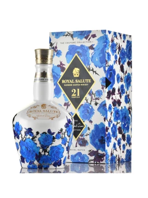 Виски Chivas, Royal Salute 21 years old, The Couture Collection Richard Quinn I White, gift box 0.7 л