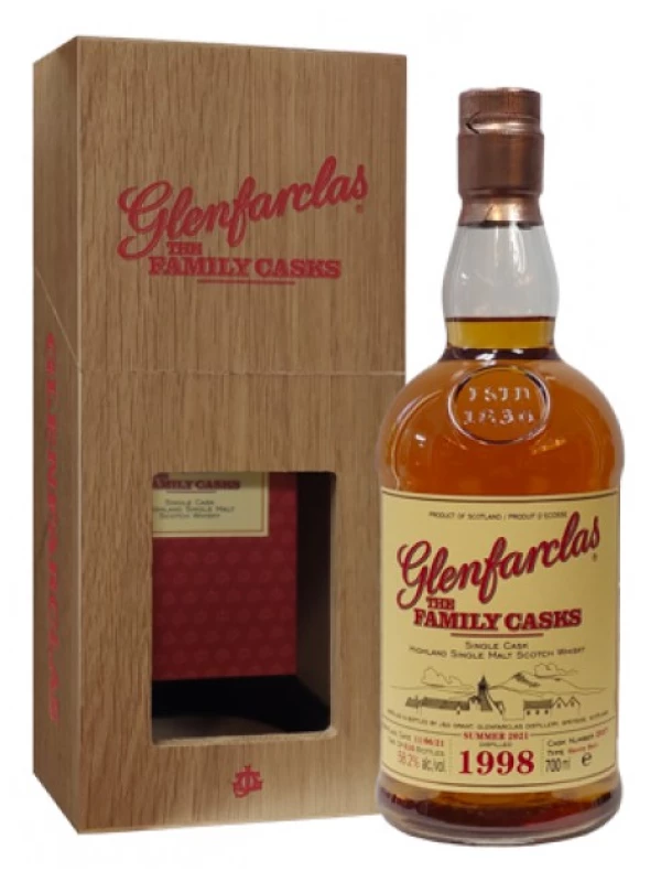 Glenfarclas 1998 Family Casks (58.2%), in wooden box