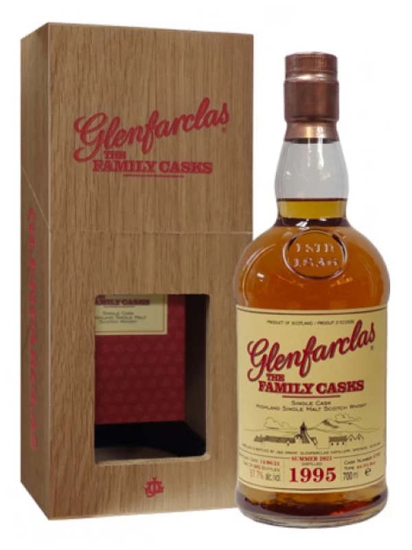 Glenfarclas 1995 Family Casks (57,7%), in wooden box
