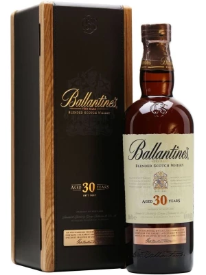 Виски Ballantine's 30 years old, gift box 0.7 л
