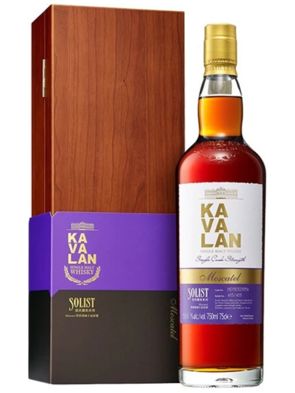 Kavalan, Solist Moscatel Single Cask Strength (57,8%), wooden box