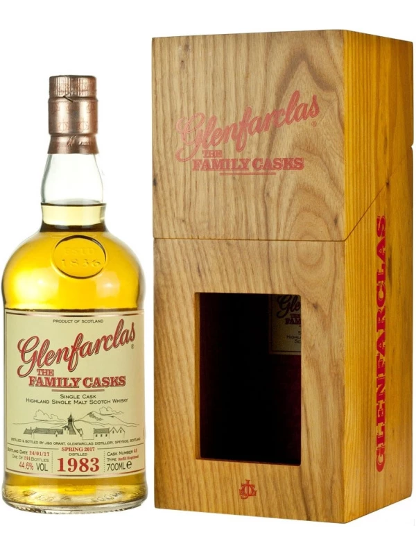 Glenfarclas 1983 Family Casks (44,6%), in wooden box