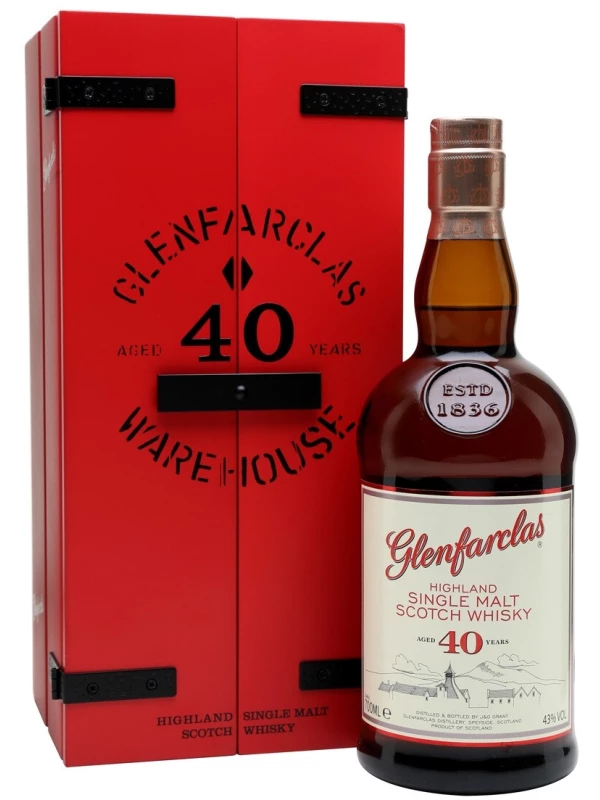 Glenfarclas 40 Years Old, wooden box