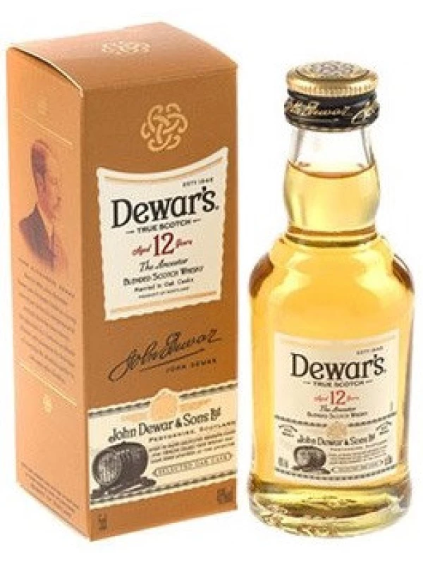 Dewar's 12 years old, in box
