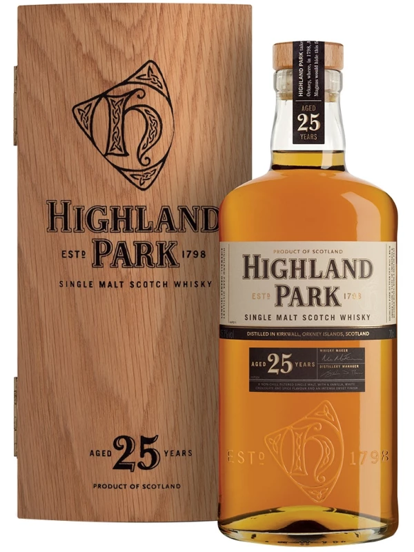 Highland Park 25 Years Old, wooden box