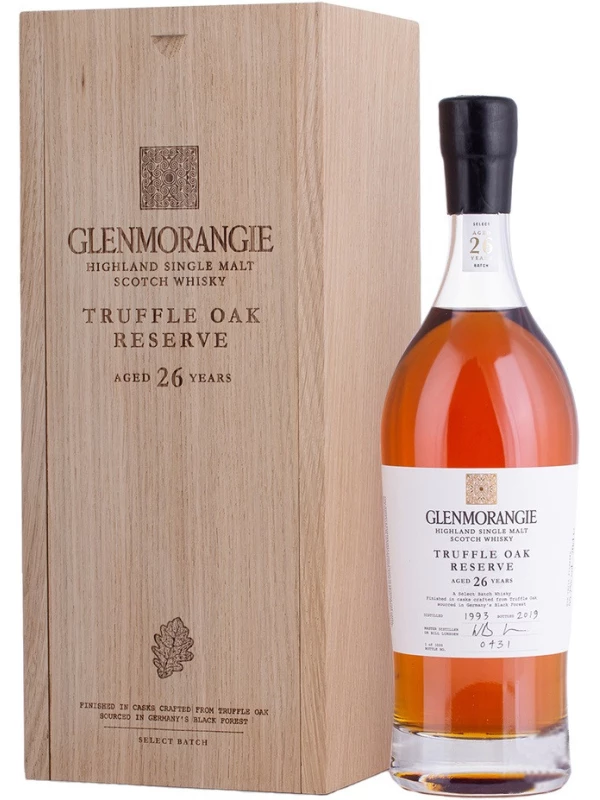 Glenmorangie, Truffle Oak Reserve 26 Years, wooden box