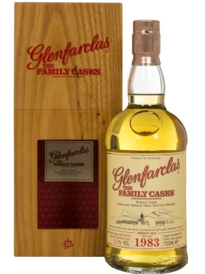 Виски Glenfarclas 1983 Family Casks (53%), in gift box 1983 0.7 л
