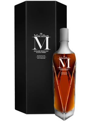 Виски The Macallan 1824 Series M, wooden box 0.7 л