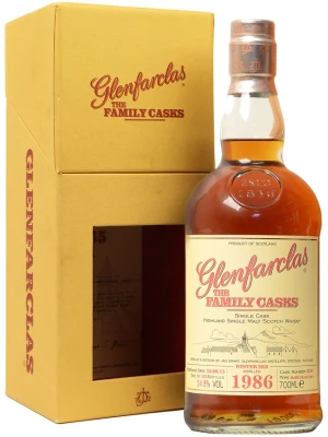 Виски Glenfarclas 1986 Family Casks (54,8%), gift box 1986 0.7 л