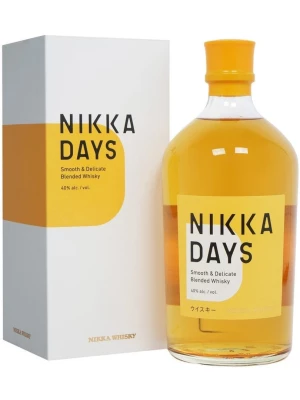 Виски Nikka Days, gift box 0.7 л