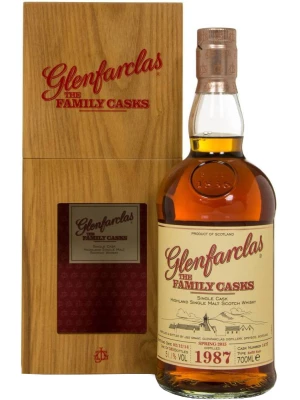 Виски Glenfarclas 1987 Family Casks (51.1%), in gift box 1987 0.7 л