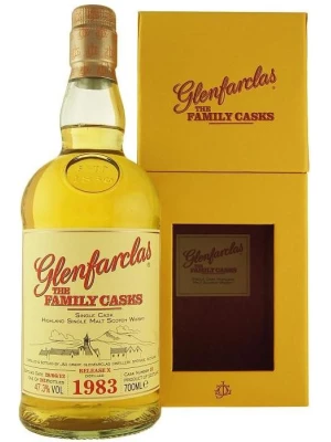 Виски Glenfarclas 1983 Family Casks (47.3%), in gift box 1983 0.7 л