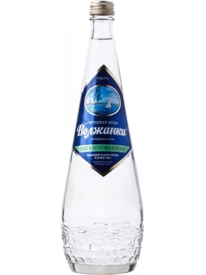 Вода Волжанка негазированная, в стеклянной бутылке 0.75 л