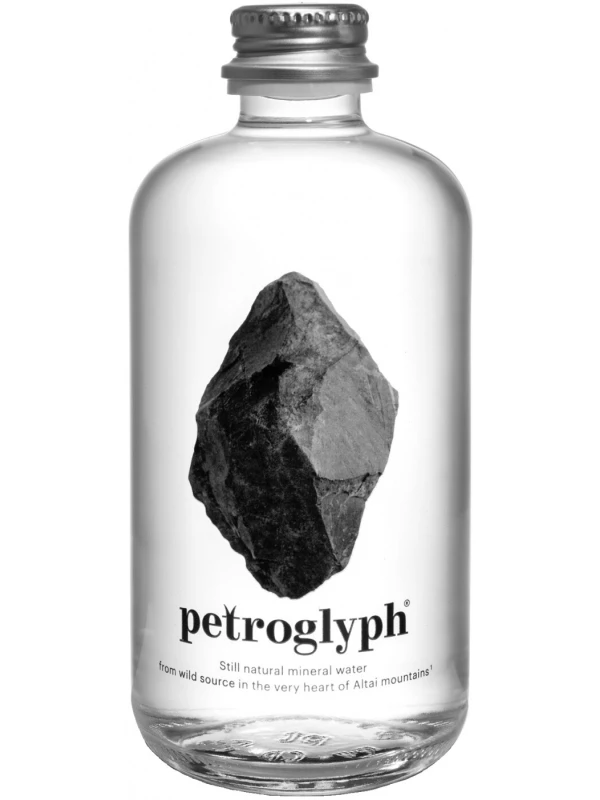 Петроглиф Негазированная, в стеклянной бутылке