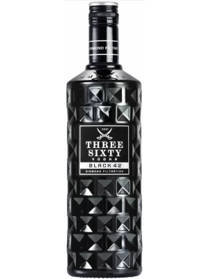 Водка Three Sixty Black 0.7 л