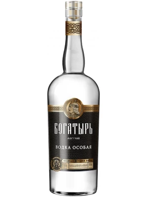 Водка Богатырь Могучий 0.5 л