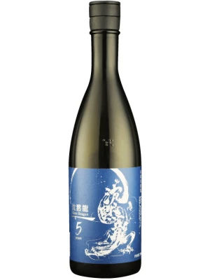 Водка Kome Shochu Chinmokuryu 5 Years 0.72 л