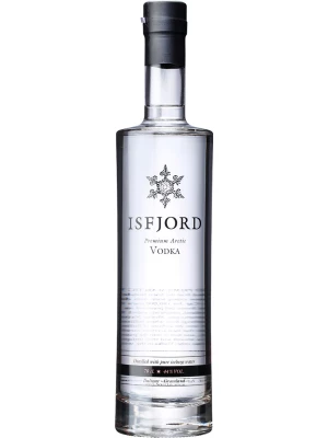 Водка Isfjord Premium Arctic Vodka 0.7 л