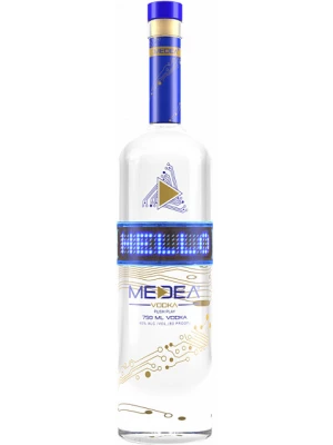 Водка Medea 0.75 л