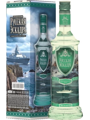 Водка Русская Эскадра Корабль, в подарочной коробке 0.7 л