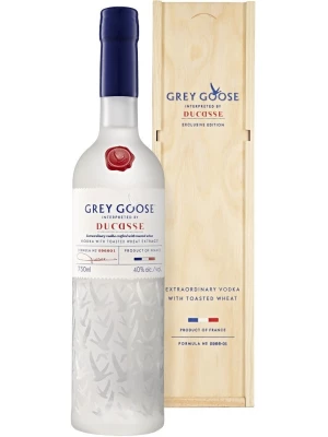 Водка Grey Goose Interpreted by Ducasse, wooden box 0.75 л