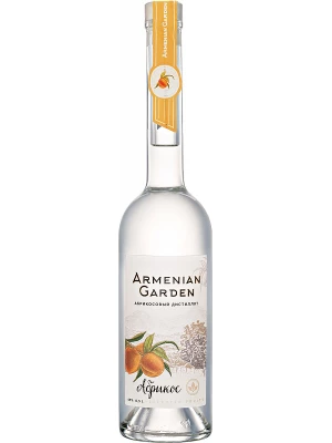 Водка Armenian Garden Apricot 0.5 л