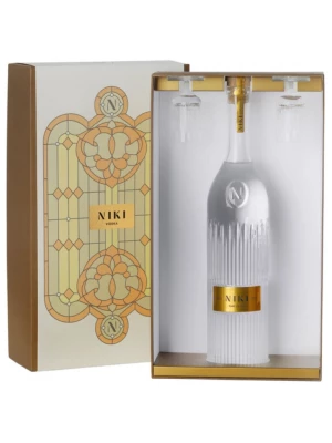 Водка Niki Pure, gift box with 2 glasses 0.7 л