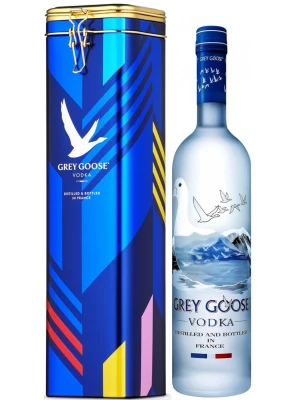 Водка Grey Goose, metal box 0.7 л
