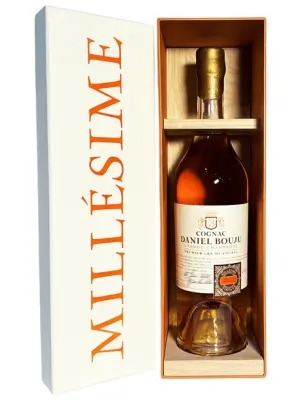 Коньяк Daniel Bouju, Grande Champagne AOC, gift box 1996 0.7 л